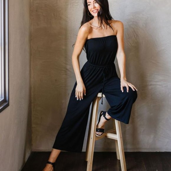 Cropped Tube Top Jumpsuit In Black - Picture 3 of 5